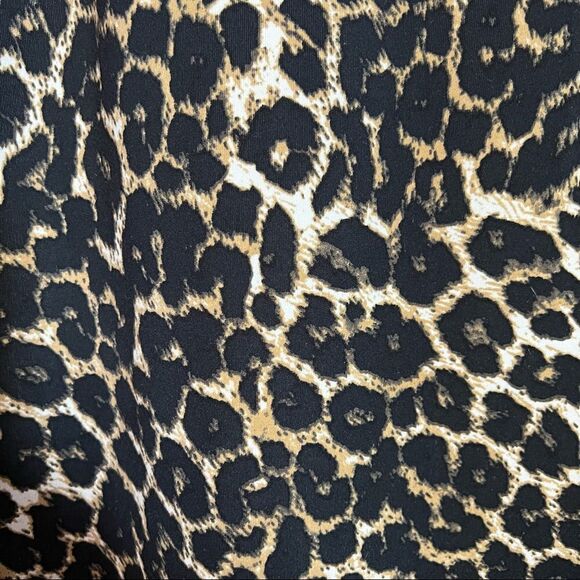 3 for $30! Cece cheetah print dress - Picture 4 of 10